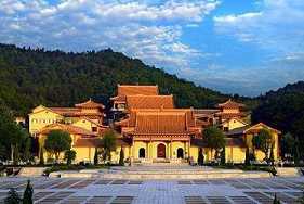 法藏法师用什么身看的世界